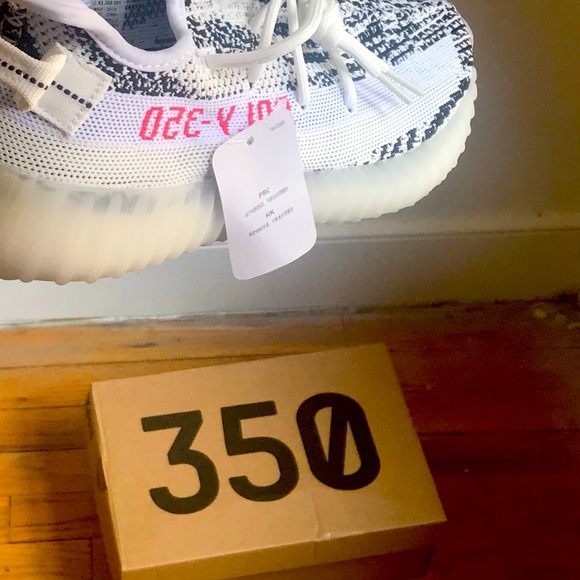 Adidas YEEZY Boost 350 Zebra Black Size 8 - Picture 3 of 14